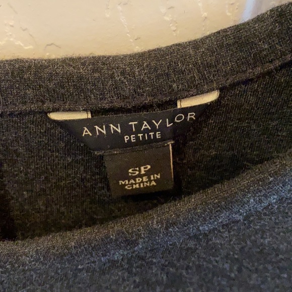 Ann Taylor | Ponte Short Sleeve Work Dress in Grey - Picture 3 of 5